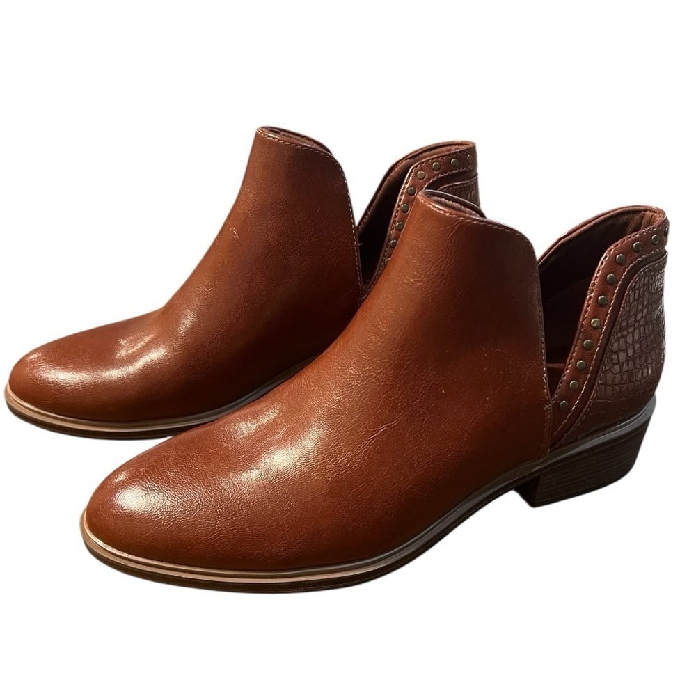BareTraps Avril Brown Ankle Boots Vegan Size 7M - Picture 2 of 9